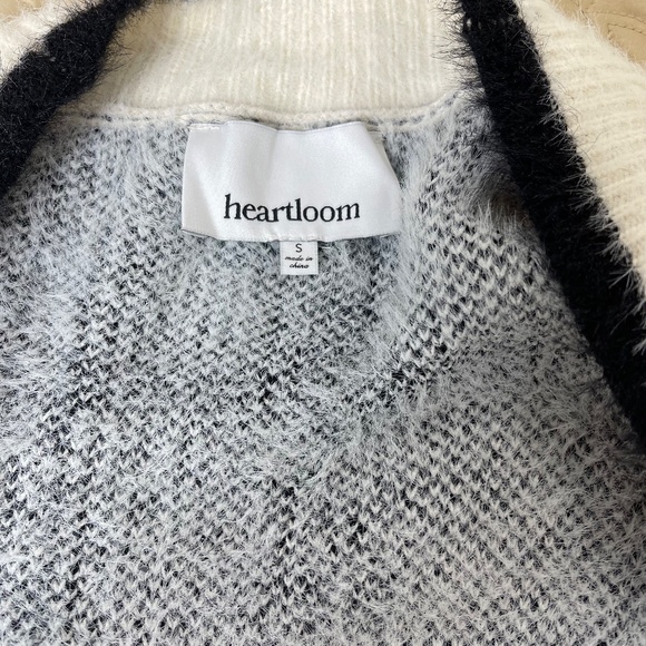 Heartloom Duster Sweater Size Small - Picture 6 of 8